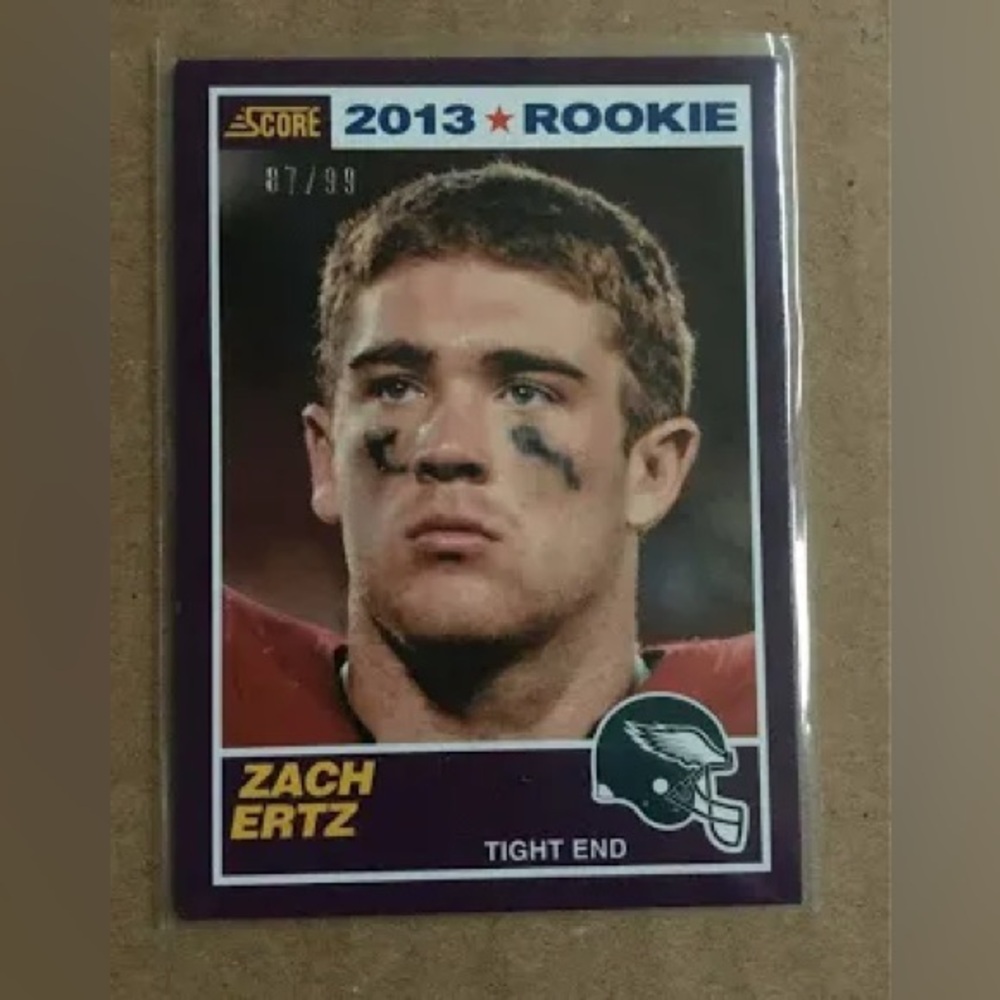 Zach Ertz 2013 Score Purple Rookie Rc /99 Eagles